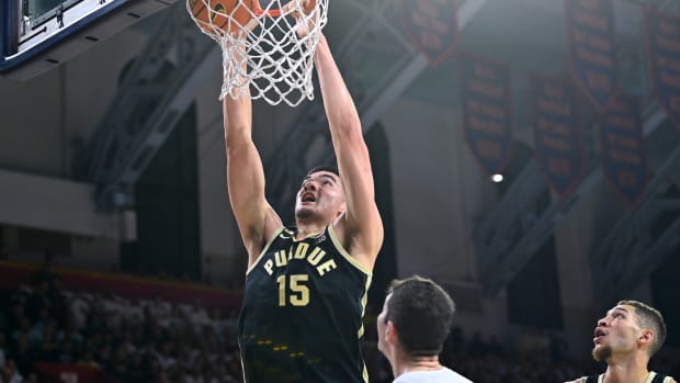 zach edey dunk vs penn state